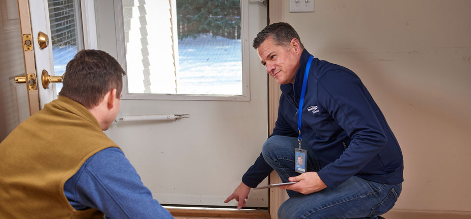 https://www.consumersenergy.com/-/media/CE/Images/Content%20Images/feature-images/residential/save-money-and-energy/assessment/consumers-energy-door-air-leak-feature.jpg